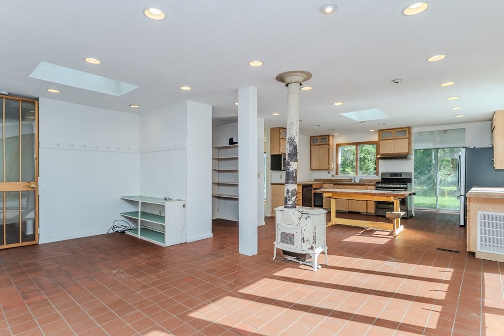 Interior, Kitchen, Recessed Lighting