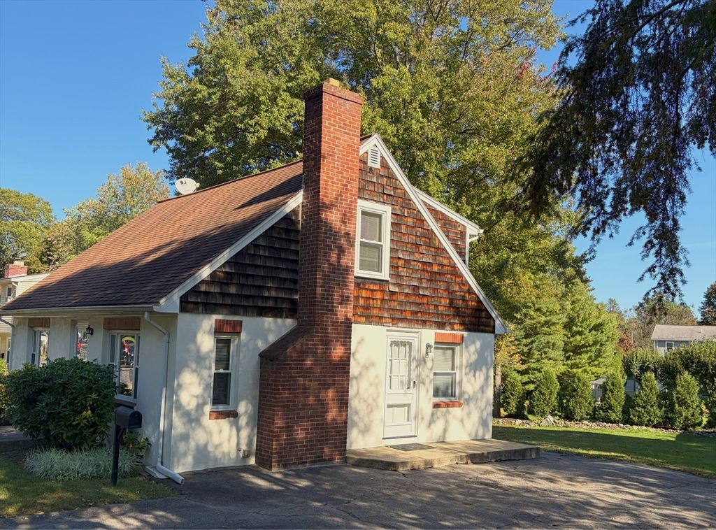 Exterior, Facade, Brick Facade, Tudor Revival