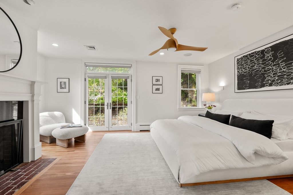 Bedroom, Fireplace, Interior, Recessed Lighting, Wood Texture Flooring