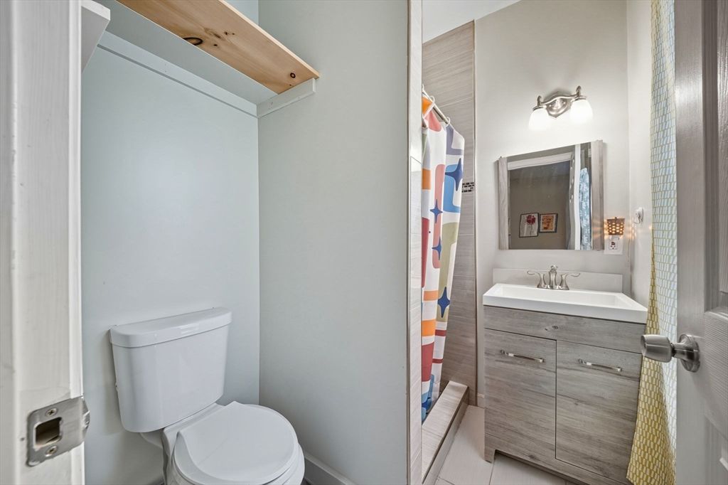 Bathroom, Interior