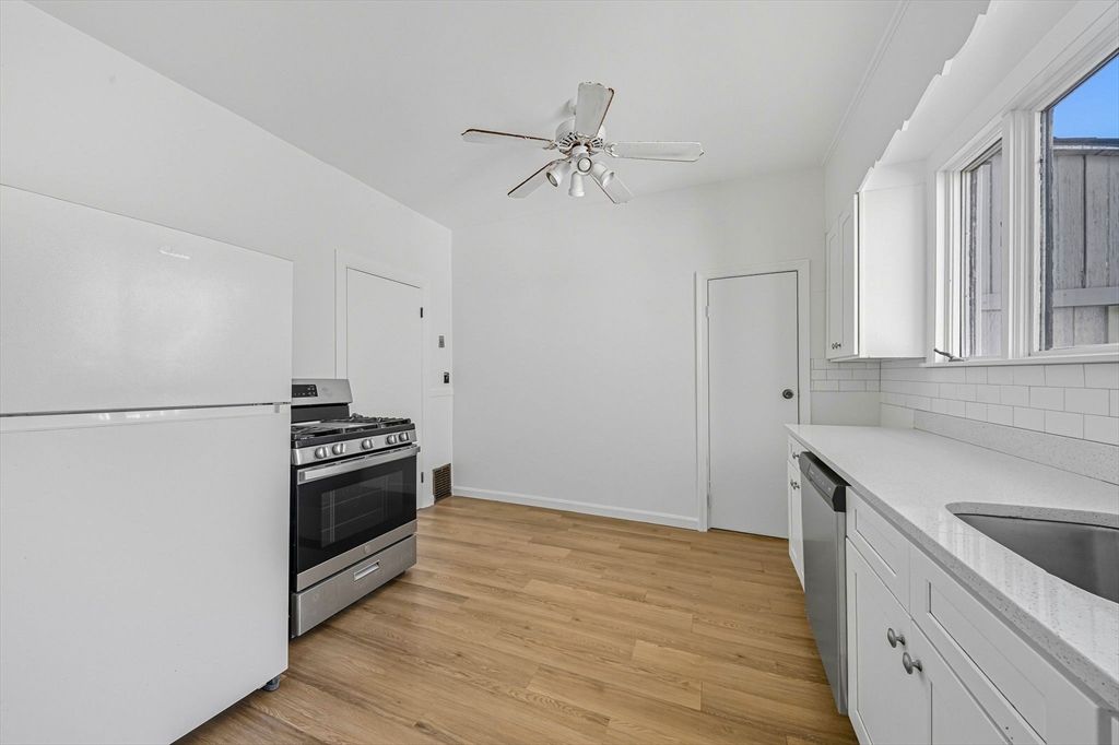 Interior, Kitchen, Stainless Steel Appliances, Wood Texture Flooring
