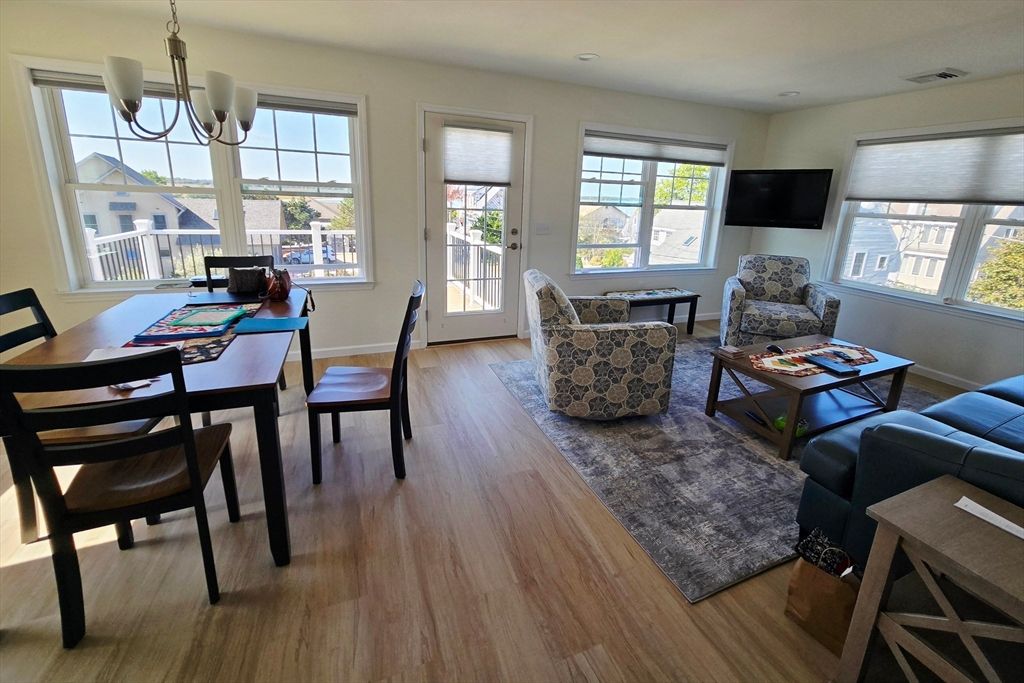 Chandelier, Dining room, Interior, Living room, Wood Texture Flooring