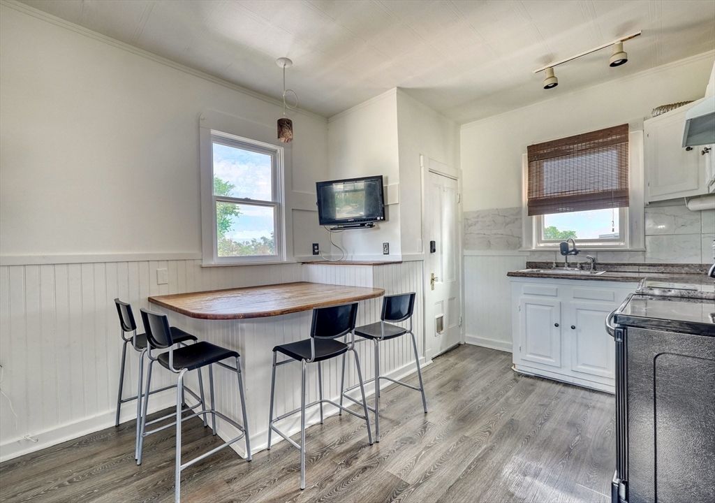 Interior, Kitchen, Marble Walls, Pendant Lights, Wood Texture Flooring