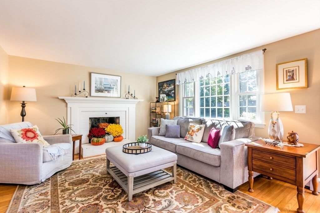 Fireplace, Interior, Living room, Wood Texture Flooring