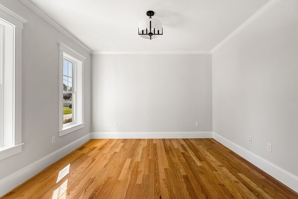 Empty room, Interior, Pendant Lights, Wood Texture Flooring