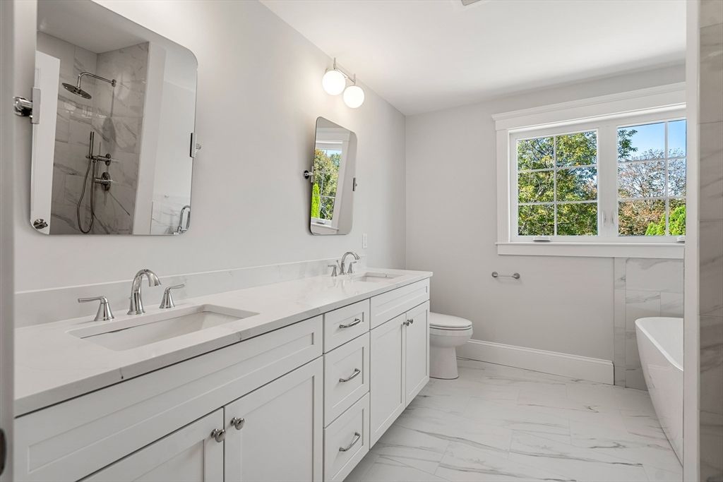 Bathroom, Dual Sink Vanities, Interior, Marble, Marble Walls