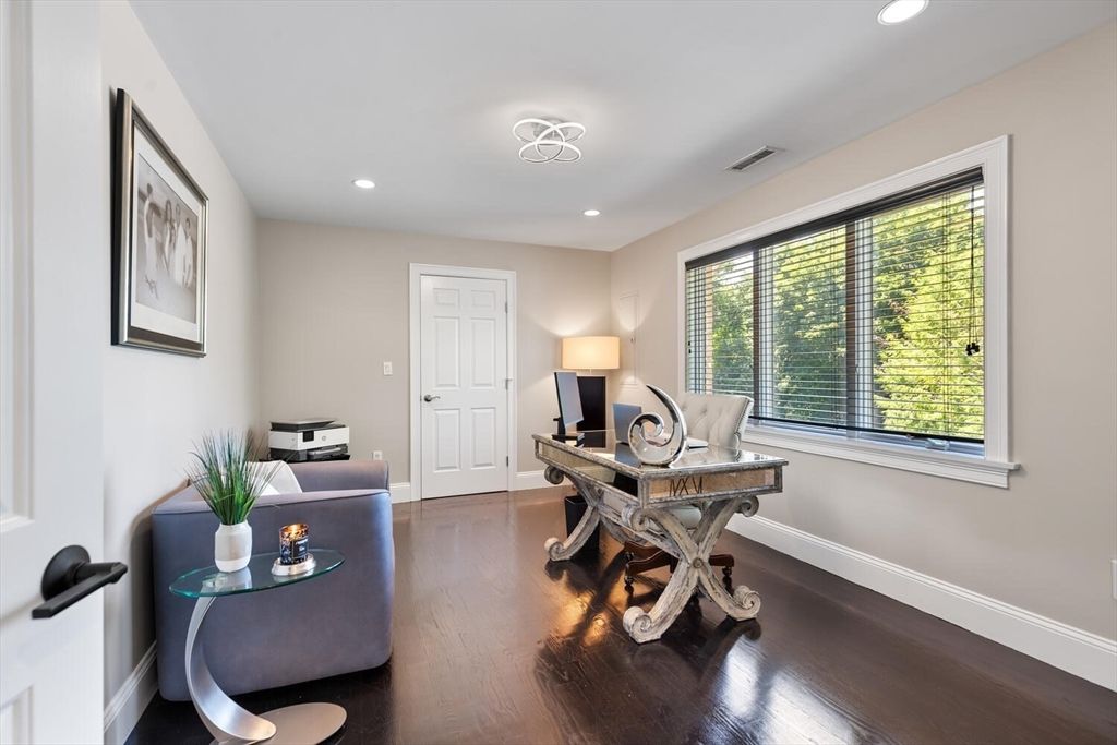 Home Office, Interior, Recessed Lighting, Wood Texture Flooring