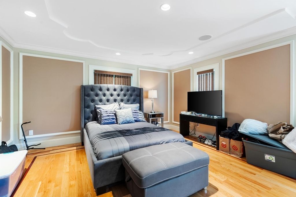 Bedroom, Interior, Recessed Lighting, Wood Texture Flooring