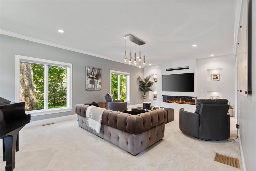 Fireplace, Interior, Living room, Pendant Lights, Piano, Recessed Lighting