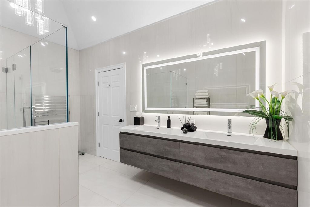 Bathroom, Dual Sink Vanities, Glass Shower, Interior, Recessed Lighting