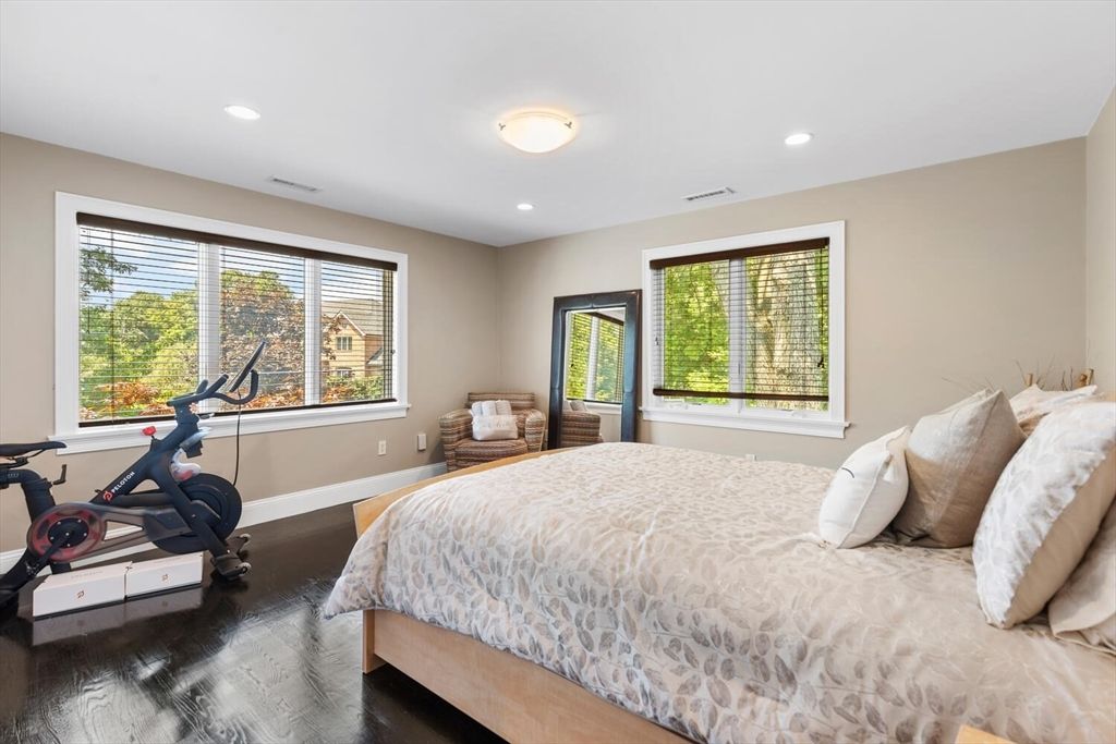 Bedroom, Fitness Equipment, Interior, Recessed Lighting, Wood Texture Flooring