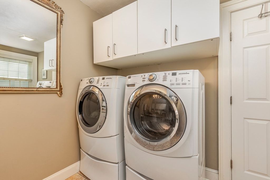 Interior, Recessed Lighting, Washer