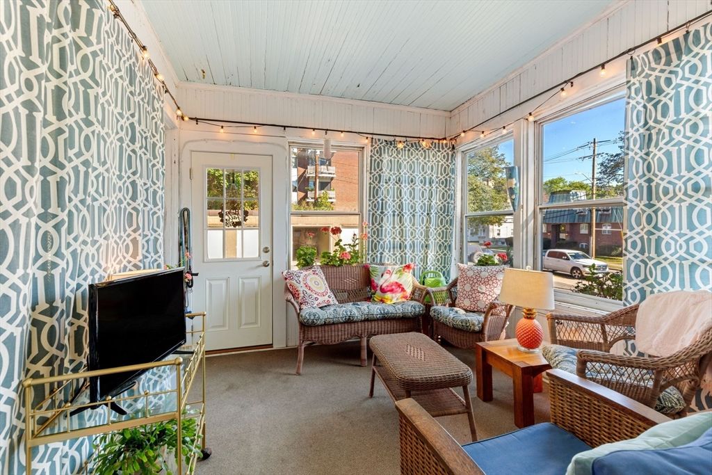 Interior, Living room, Sun Room