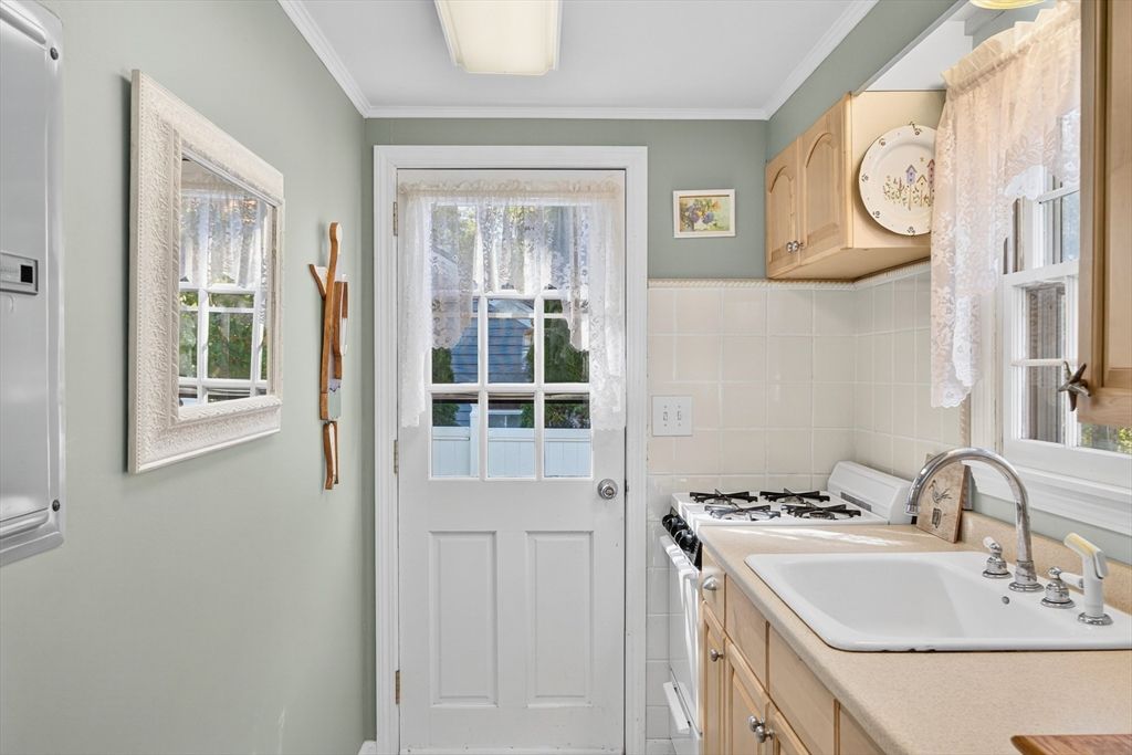 Interior, Kitchen
