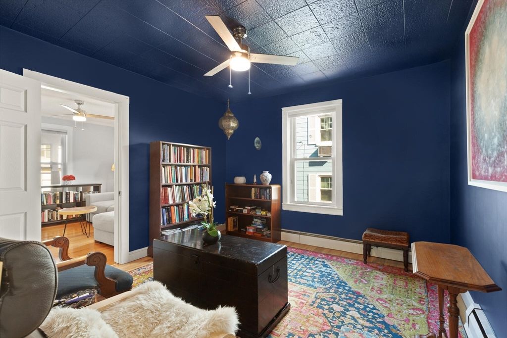 Interior, Pendant Lights, Wood Texture Flooring