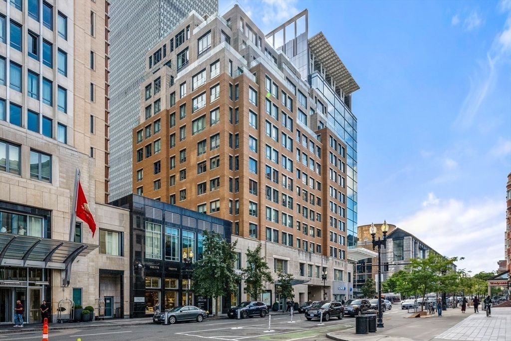 Exterior, Facade, Condo Building