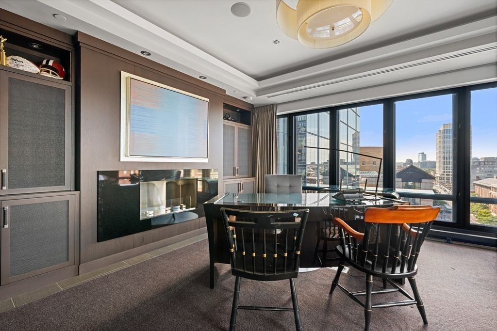 Dining room, Fireplace, Interior, Recessed Lighting