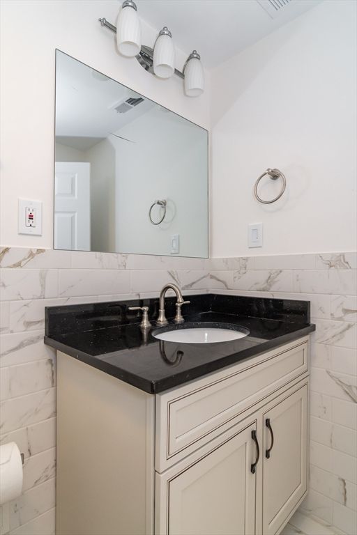 Bathroom, Interior, Marble, Marble Walls