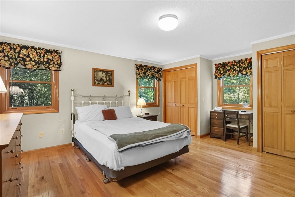 Bedroom, Home Office, Interior, Wood Texture Flooring