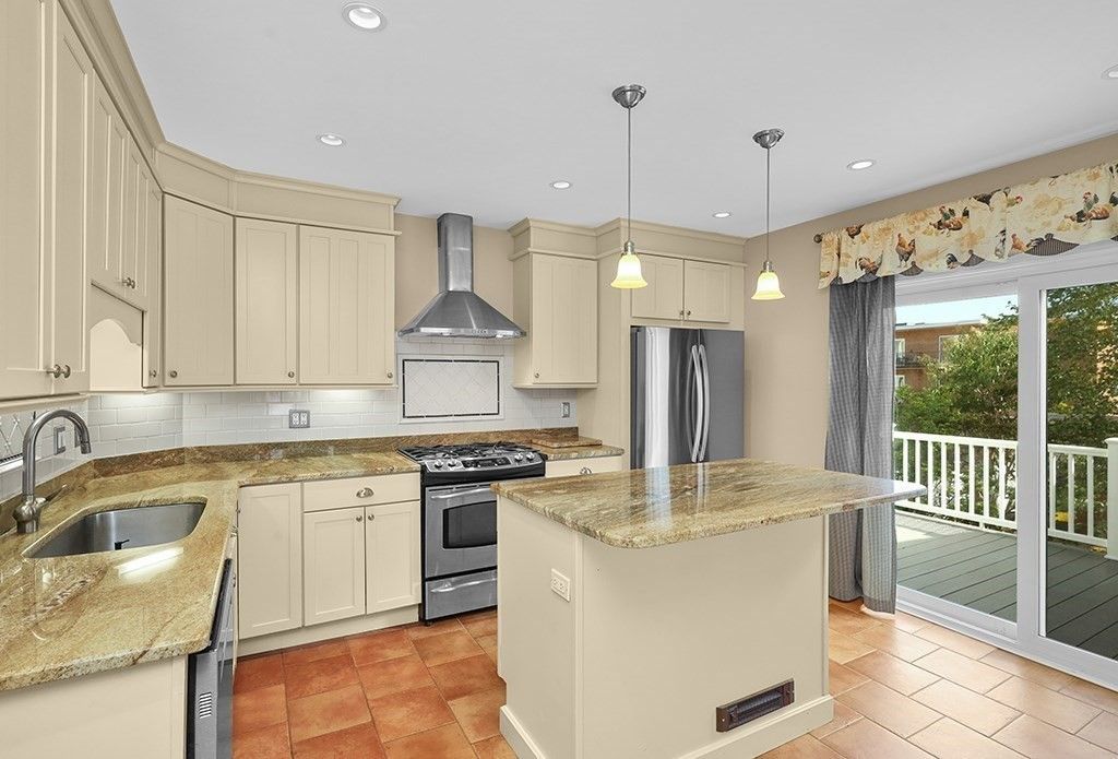 Interior, Kitchen, Pendant Lights, Recessed Lighting, Stainless Steel Appliances