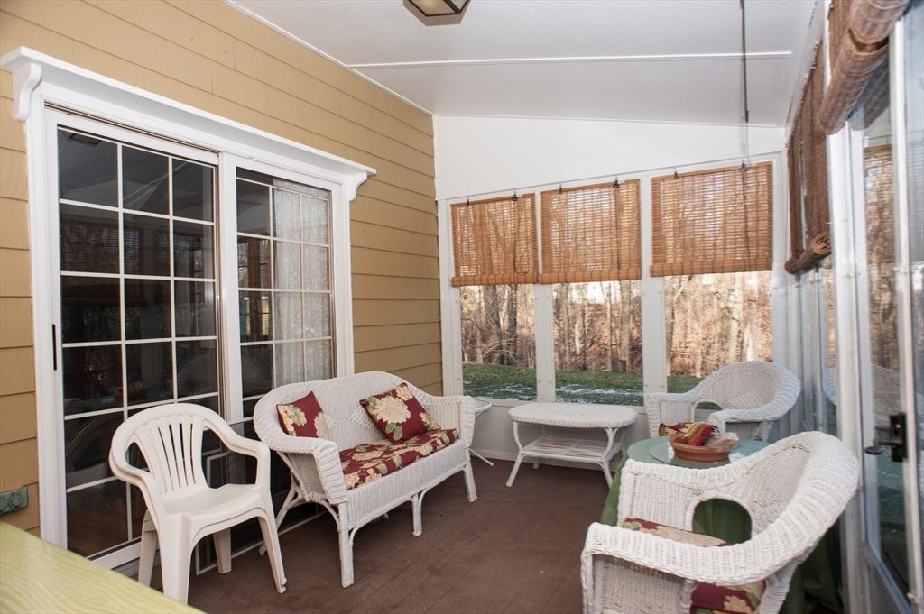 Interior, Living room, Sun Room