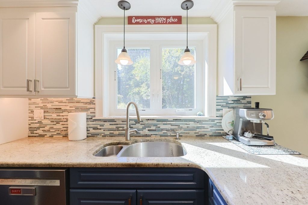 Interior, Kitchen, Pendant Lights