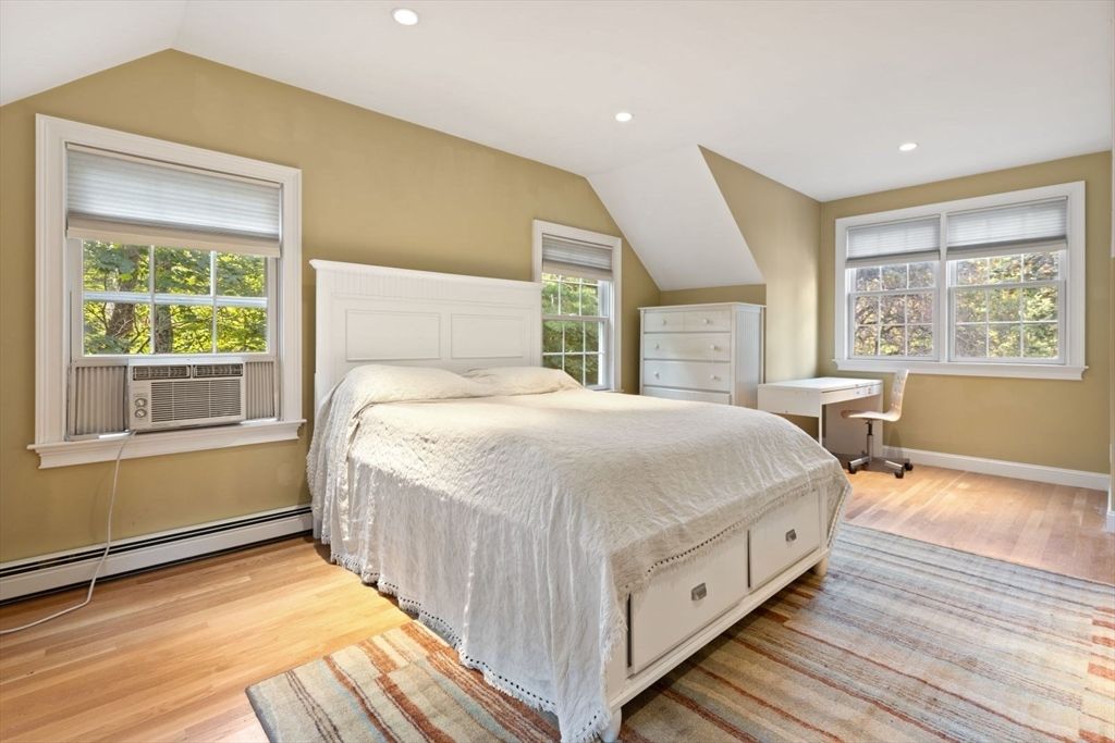 Bedroom, Home Office, Interior, Recessed Lighting, Wood Texture Flooring