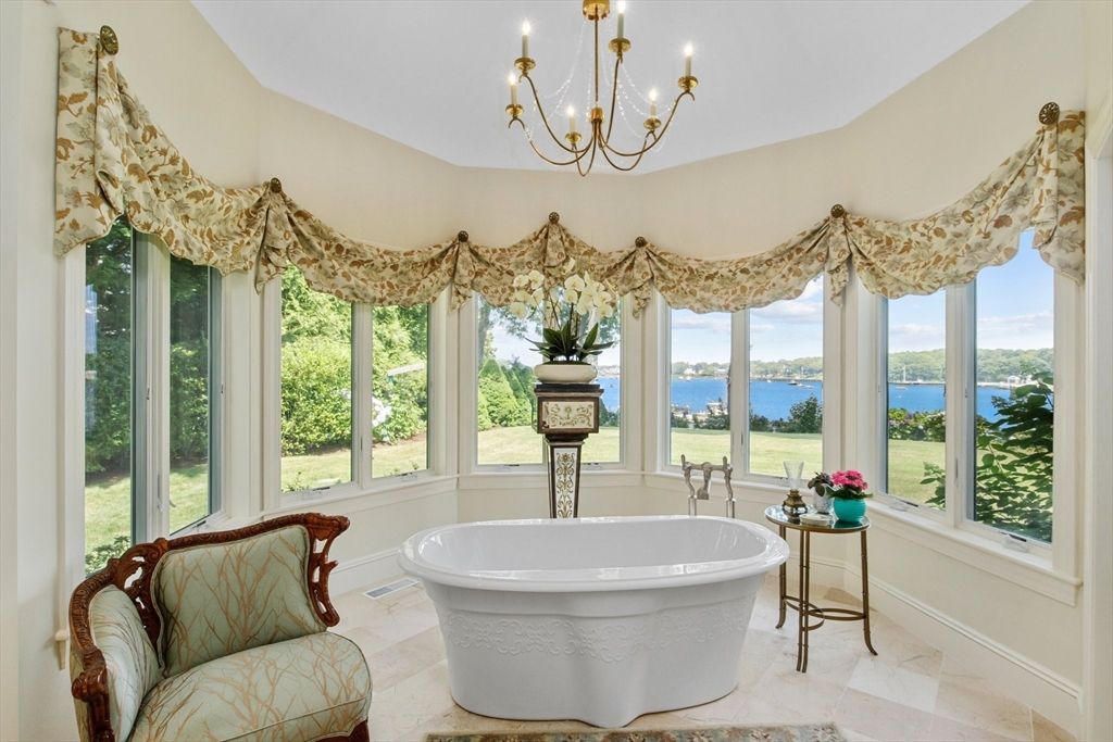 Bathroom, Chandelier, Free Standing Baths, Interior, Water
