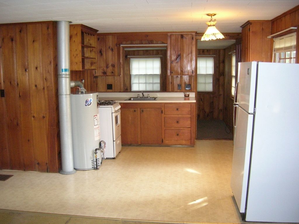 Interior, Kitchen, Wooden Walls
