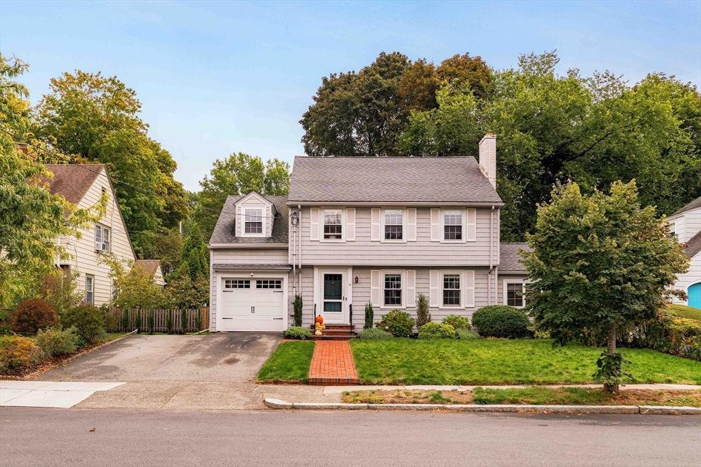 Attached, Exterior, Facade, Georgian