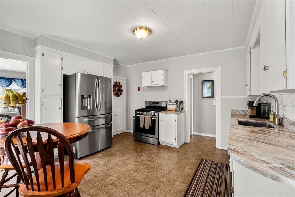 Interior, Kitchen, Stainless Steel Appliances