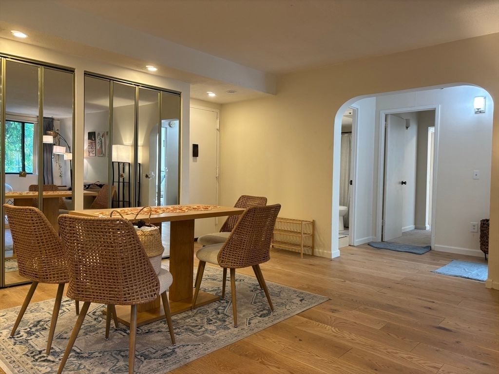 Dining room, Interior, Recessed Lighting, Wood Texture Flooring