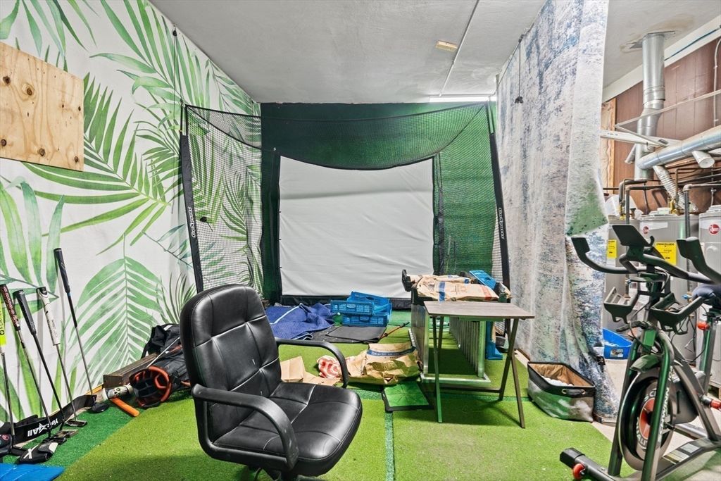 Fitness Equipment, Interior