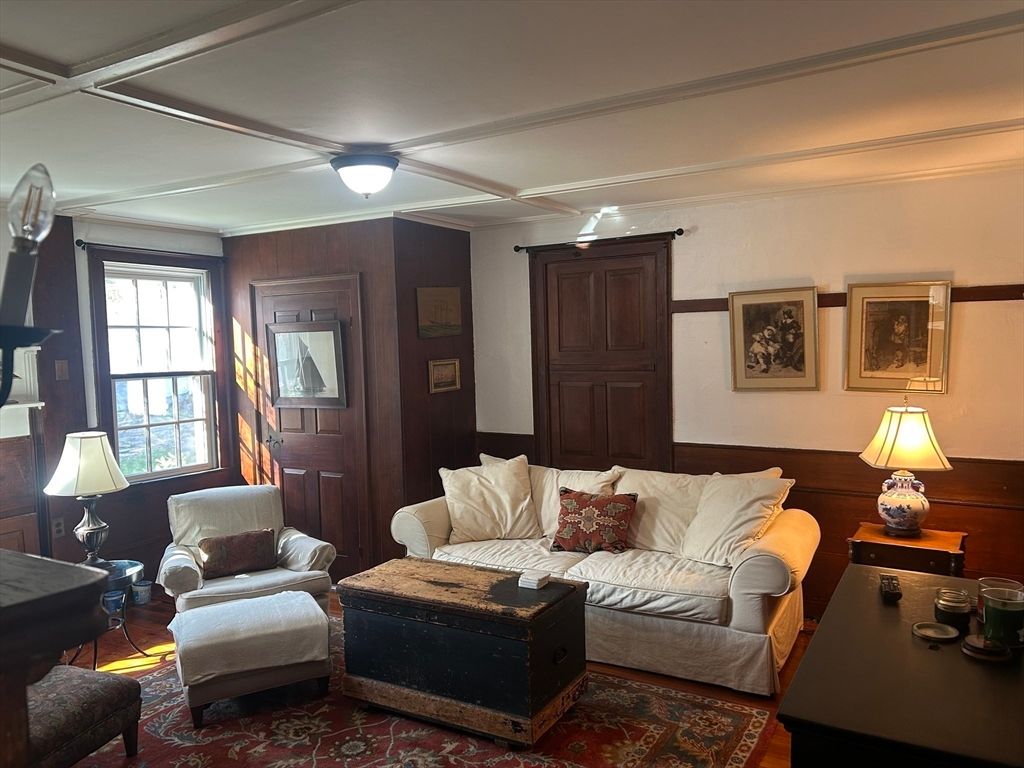 Interior, Living room