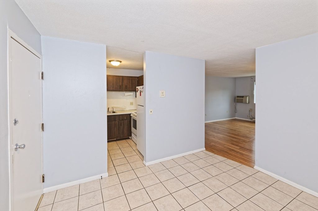 Empty room, Interior, Kitchen, Wood Texture Flooring