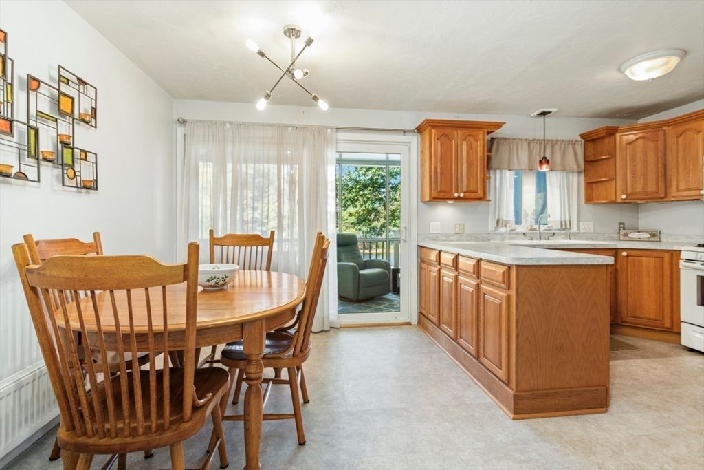 Dining room, Interior, Kitchen, Pendant Lights