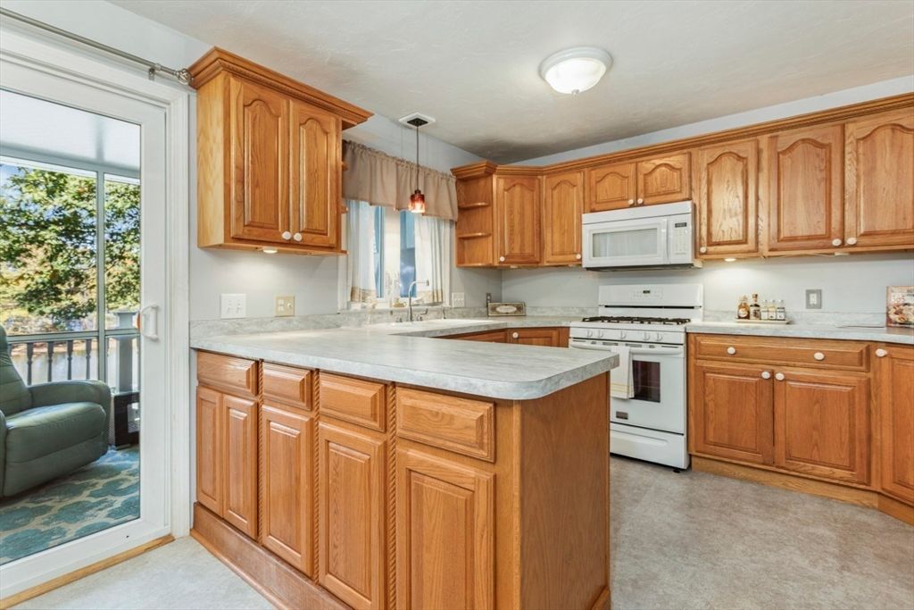 Interior, Kitchen, Pendant Lights