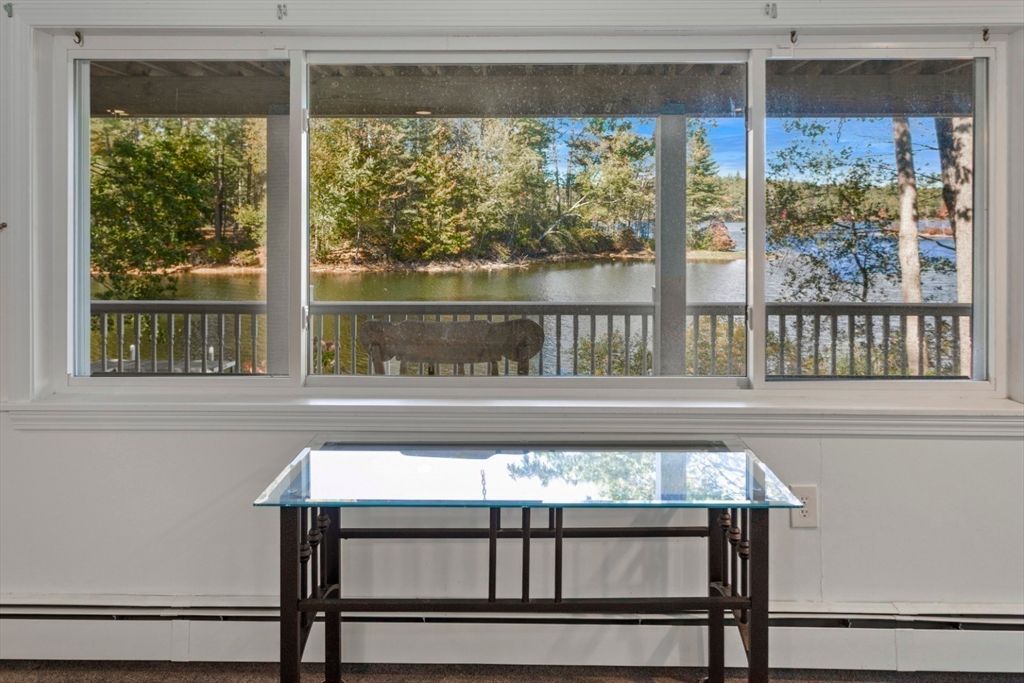 Interior, Water