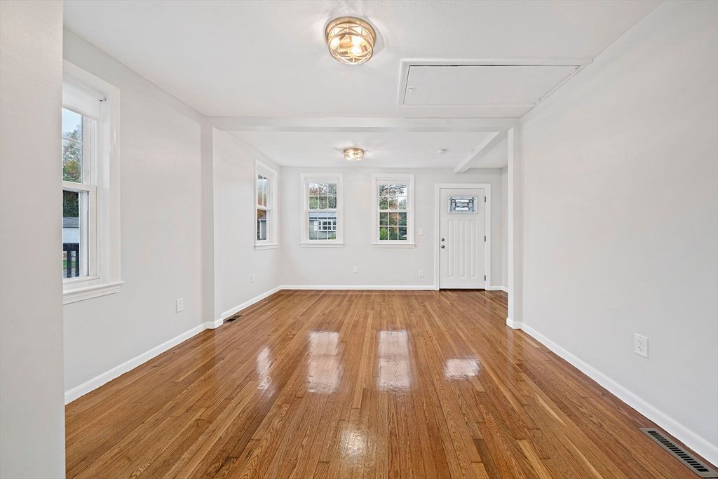 Empty room, Interior, Wood Texture Flooring