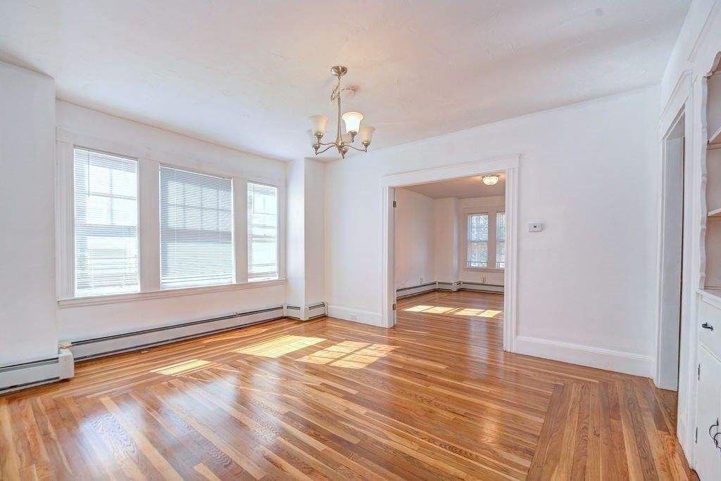 Chandelier, Empty room, Interior, Wood Texture Flooring