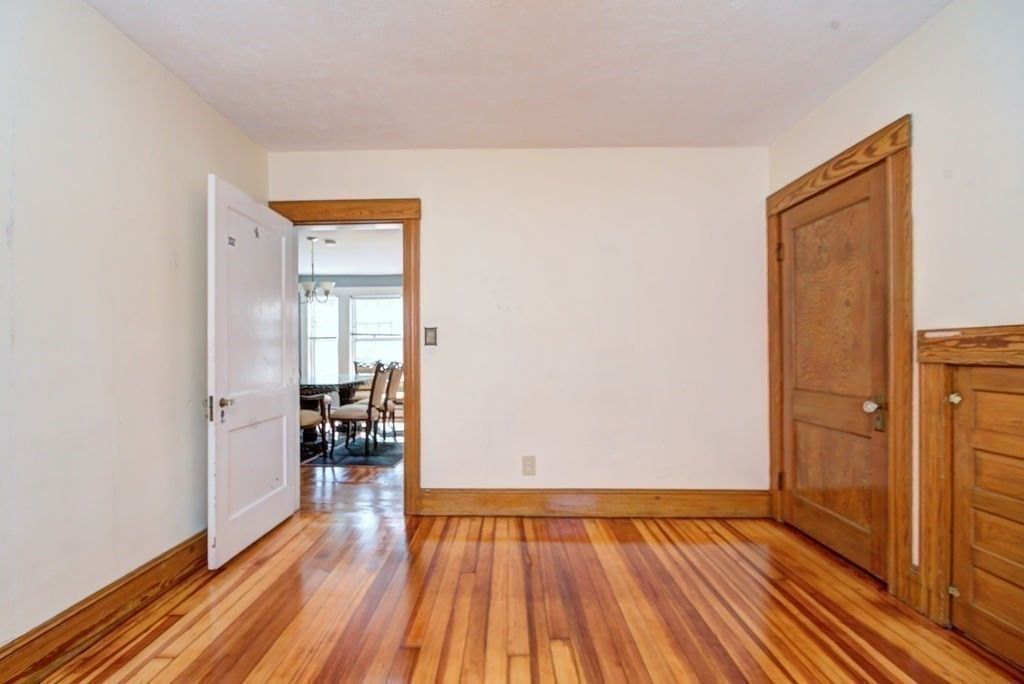 Dining room, Empty room, Interior, Wood Texture Flooring
