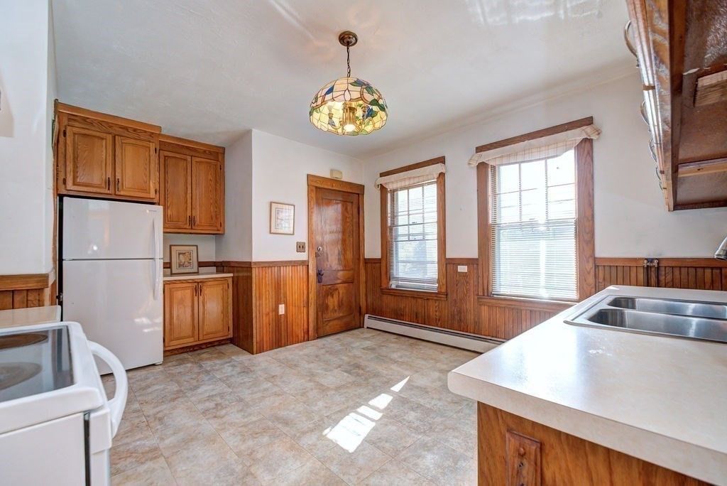 Interior, Kitchen, Pendant Lights