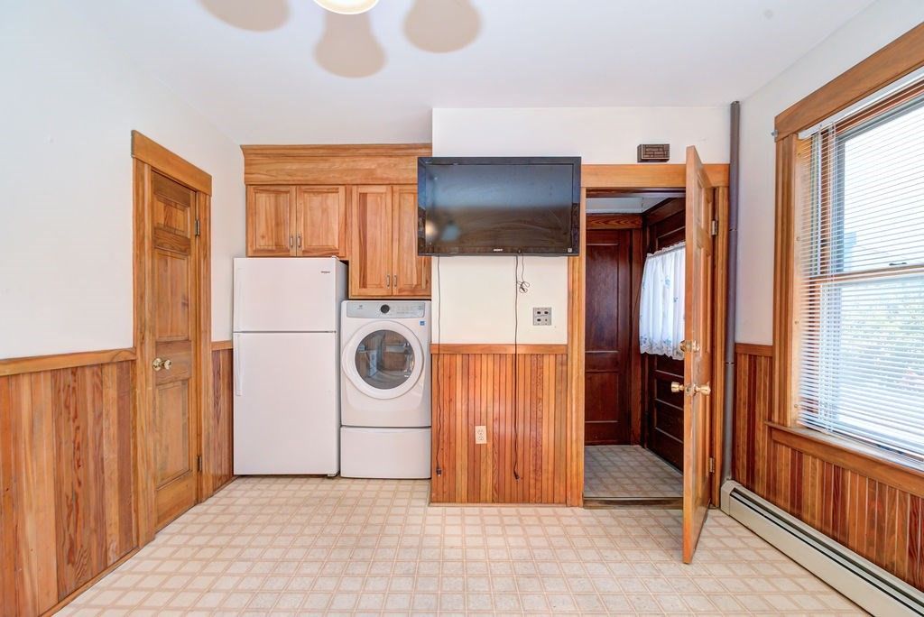 Interior, Utility Closets, Washer