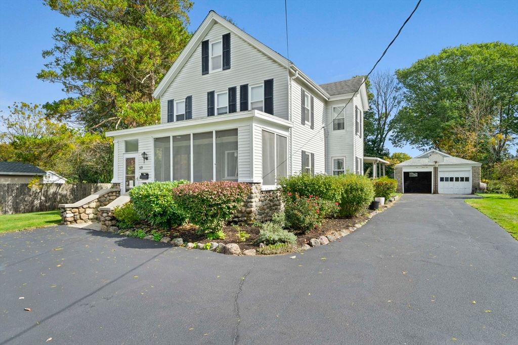 Detached Garage, Exterior, Facade, Farmhouse