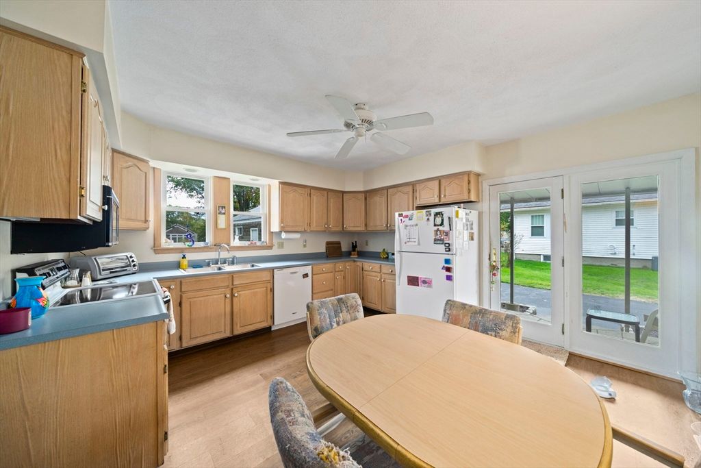 Dining room, Interior, Kitchen, Wood Texture Flooring