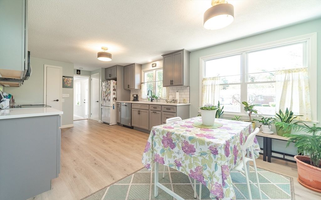 Interior, Kitchen, Wood Texture Flooring