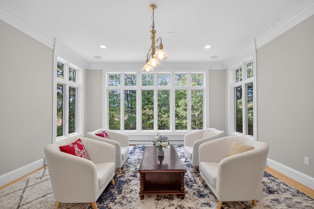 Interior, Living room, Pendant Lights, Recessed Lighting, Wood Texture Flooring