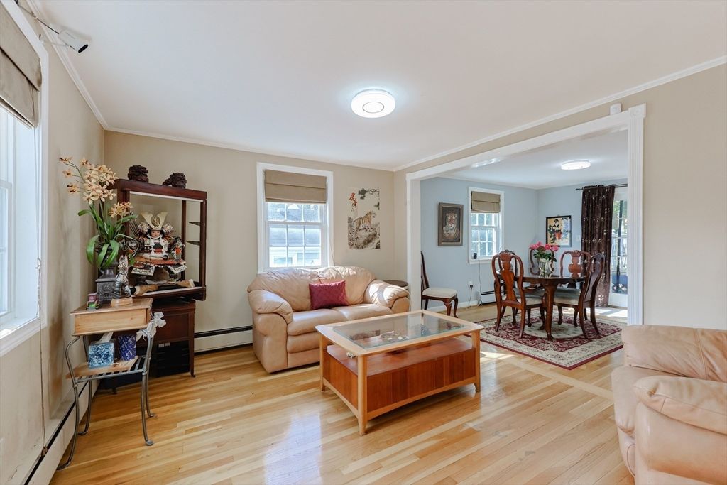 Dining room, Interior, Living room, Wood Texture Flooring