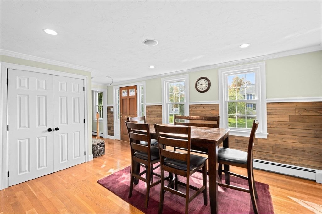 Dining room, Interior, Recessed Lighting, Wood Texture Flooring, Wooden Walls