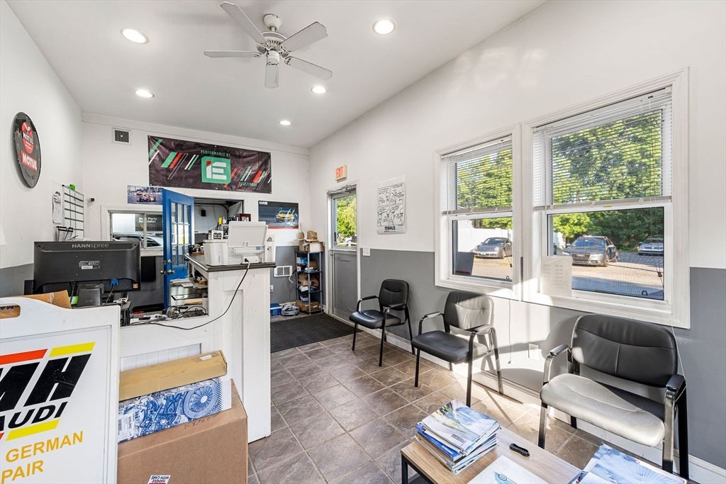 Home Office, Interior, Recessed Lighting